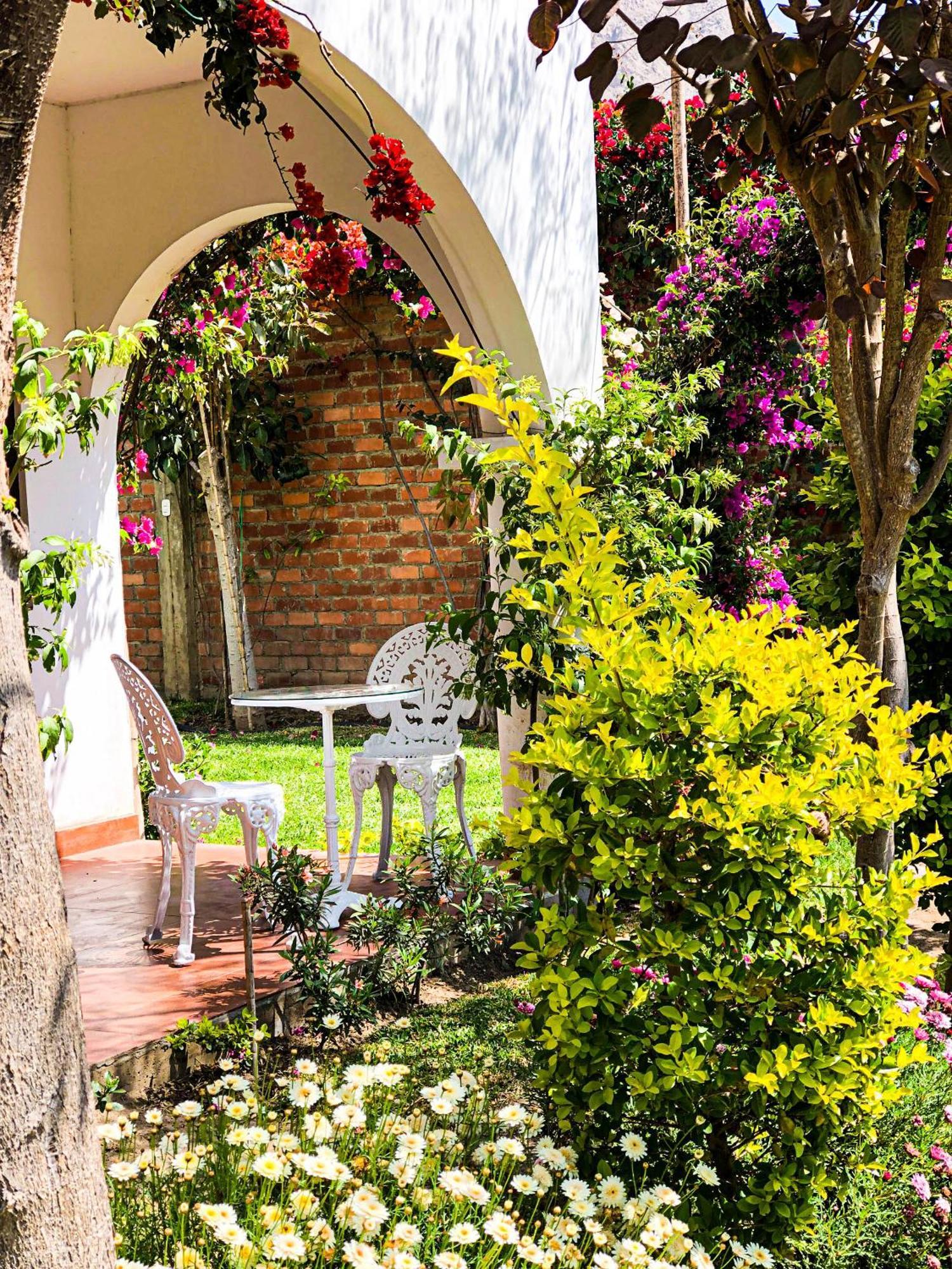 Casa Hotel Mamaluna Lunahuaná Exterior photo