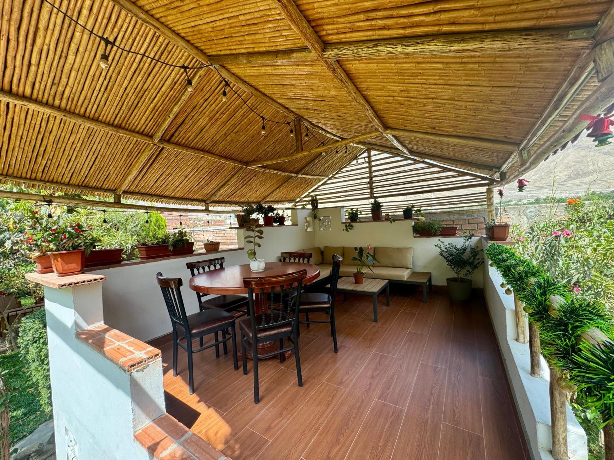 Casa Hotel Mamaluna Lunahuaná Exterior photo